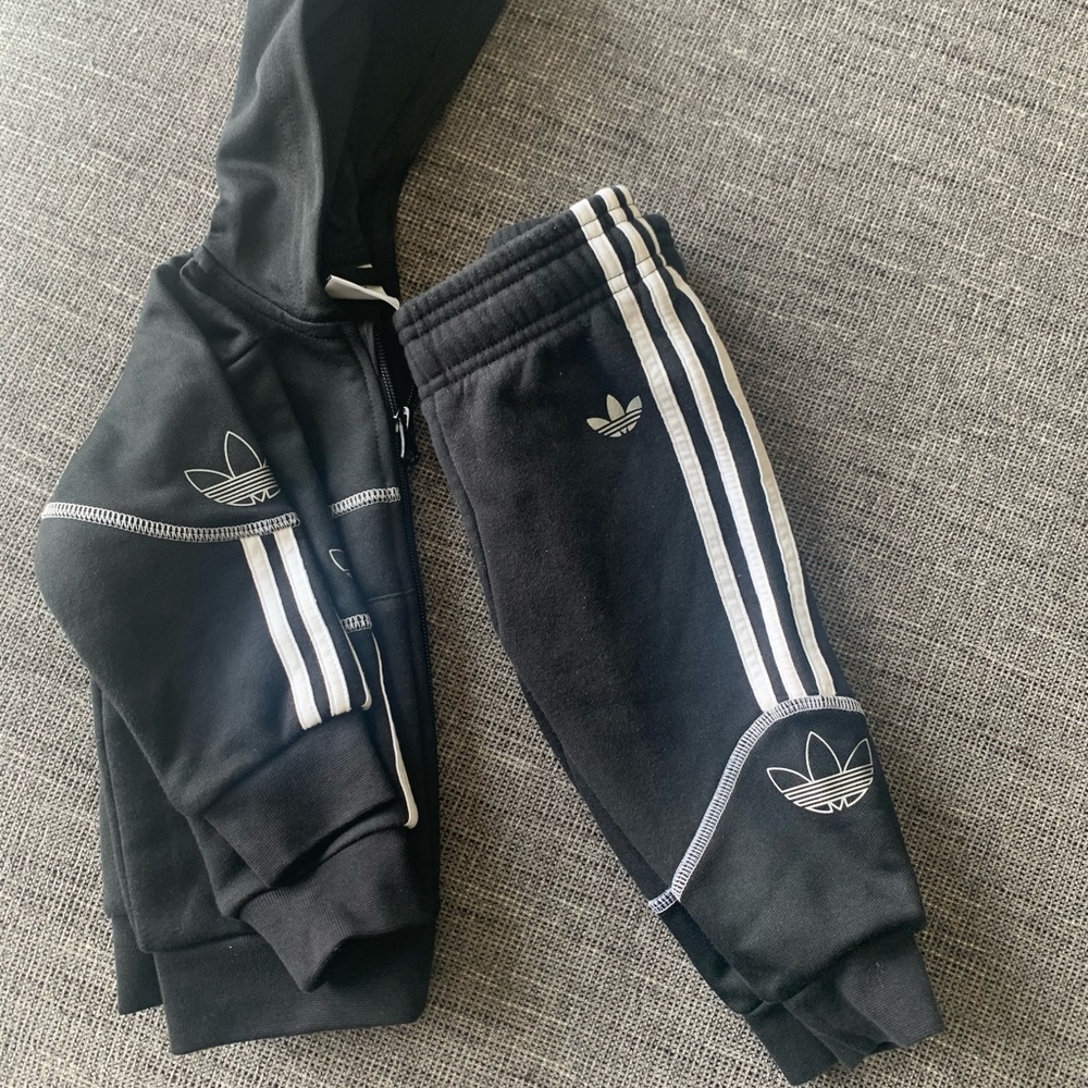 Adidas baby 9-12months track suit set